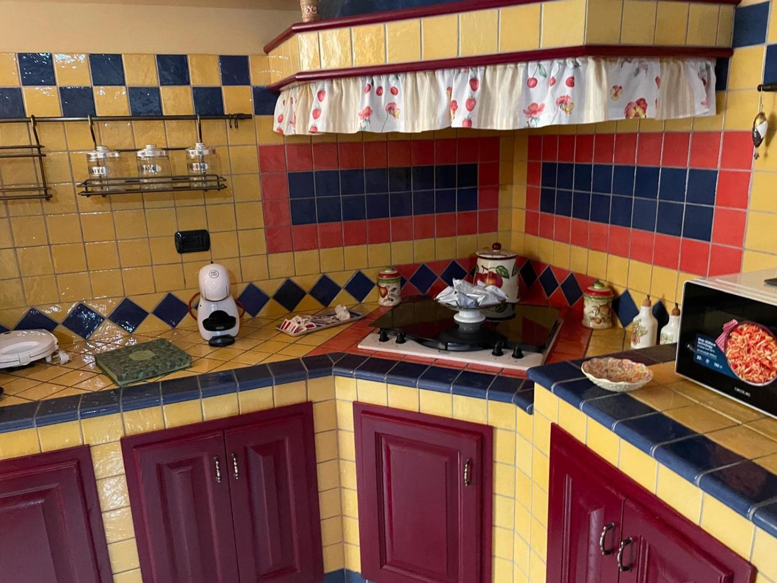 Casa Ale Holiday home *